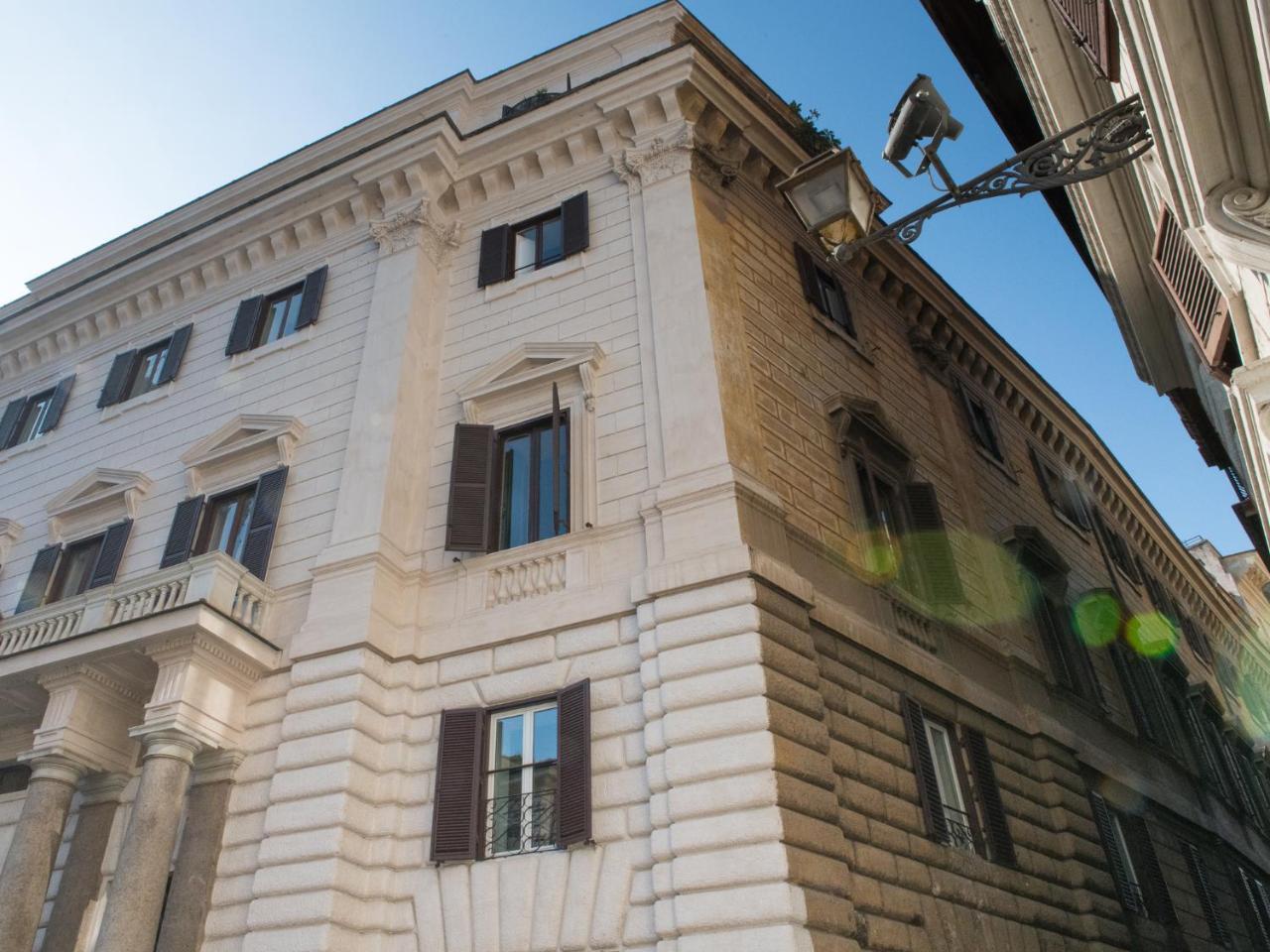 Roma Suites Navona — Foto 1